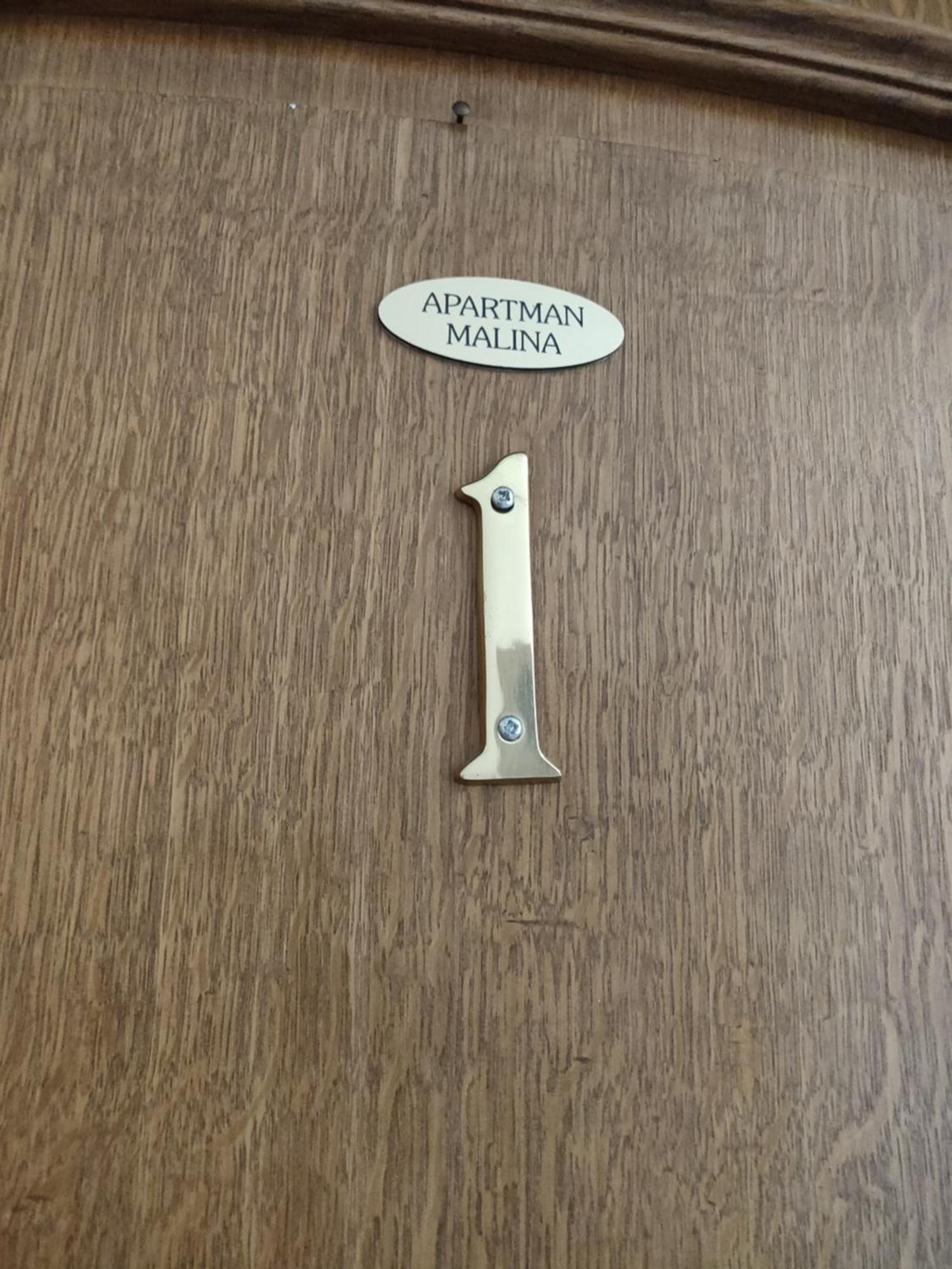 Apartman Malina Karlovac Buitenkant foto